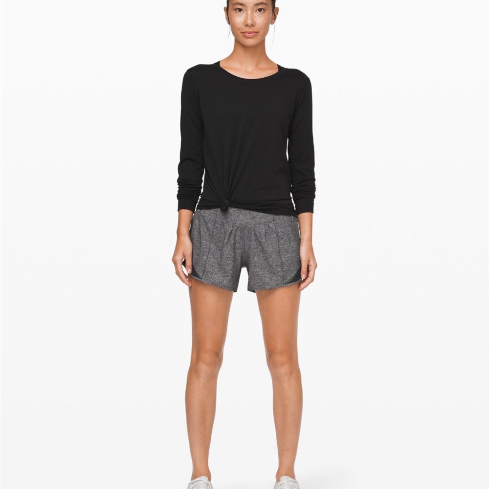 Lululemon NWT hotty hot shorts